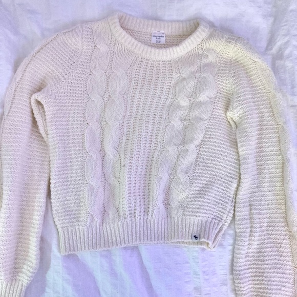 White Sweater - Picture 2 of 3